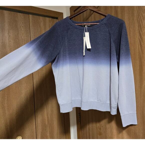 Lovestitch Good Waves Ombre Crew Neck Sweater - Picture 5 of 12